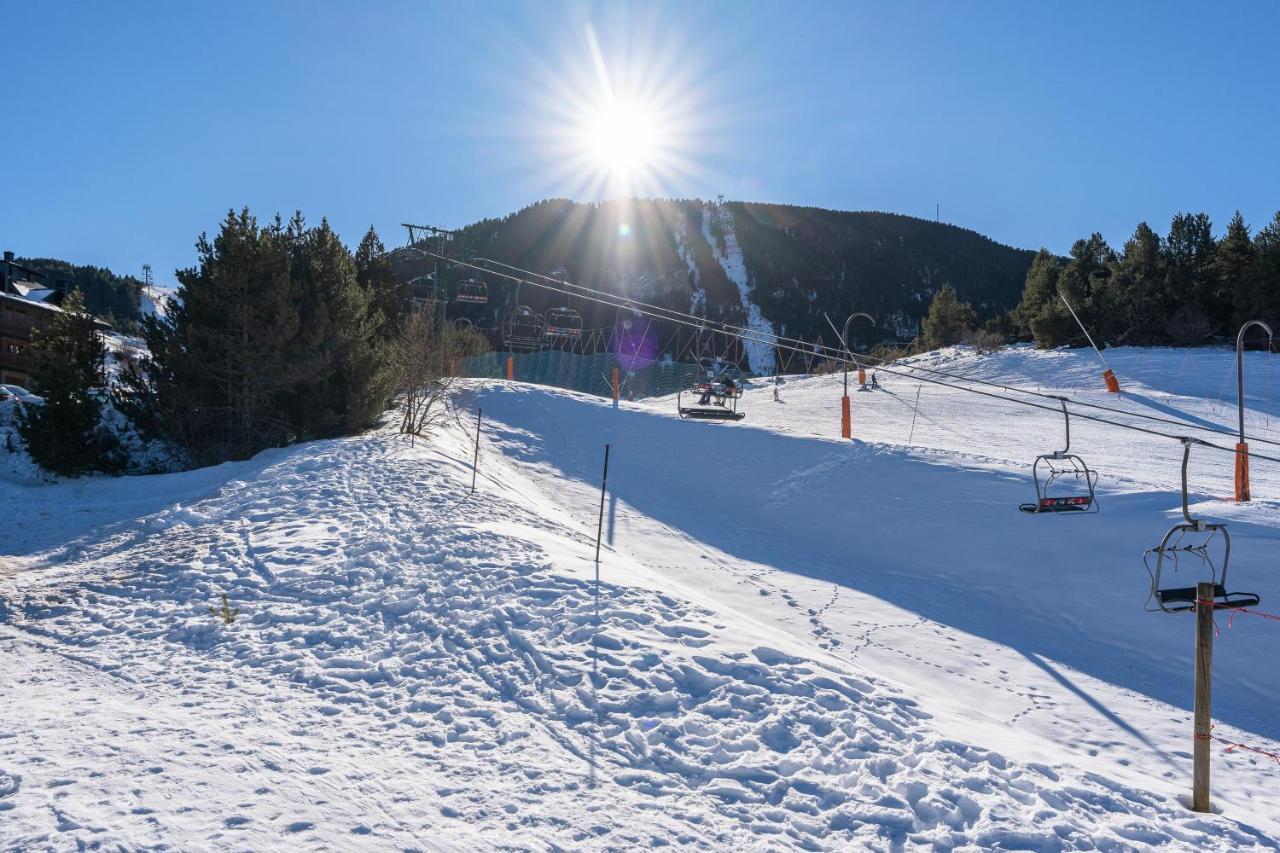 Pie de pistas Fontcanaleta Lamolina La Molina Alp Exterior foto